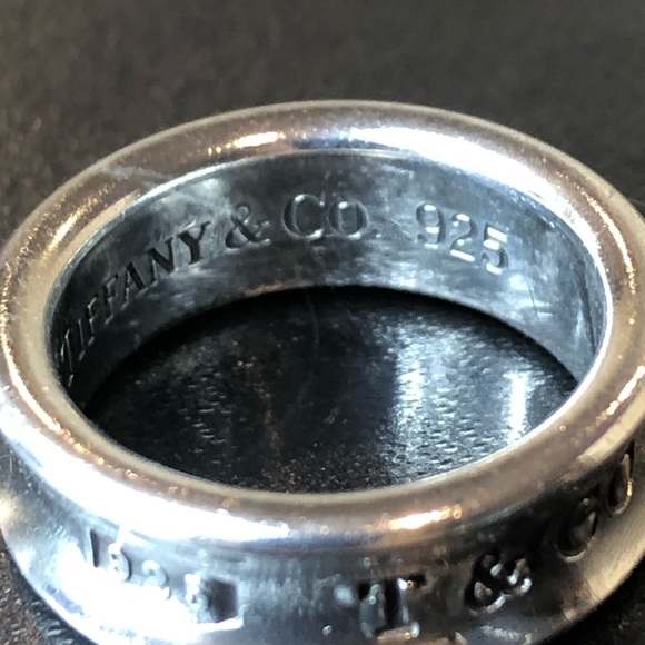 TIFFANY Sterling Silver Fluted Engraved Ring From 1997 Sz 5-1/2 - Picture 11 of 17